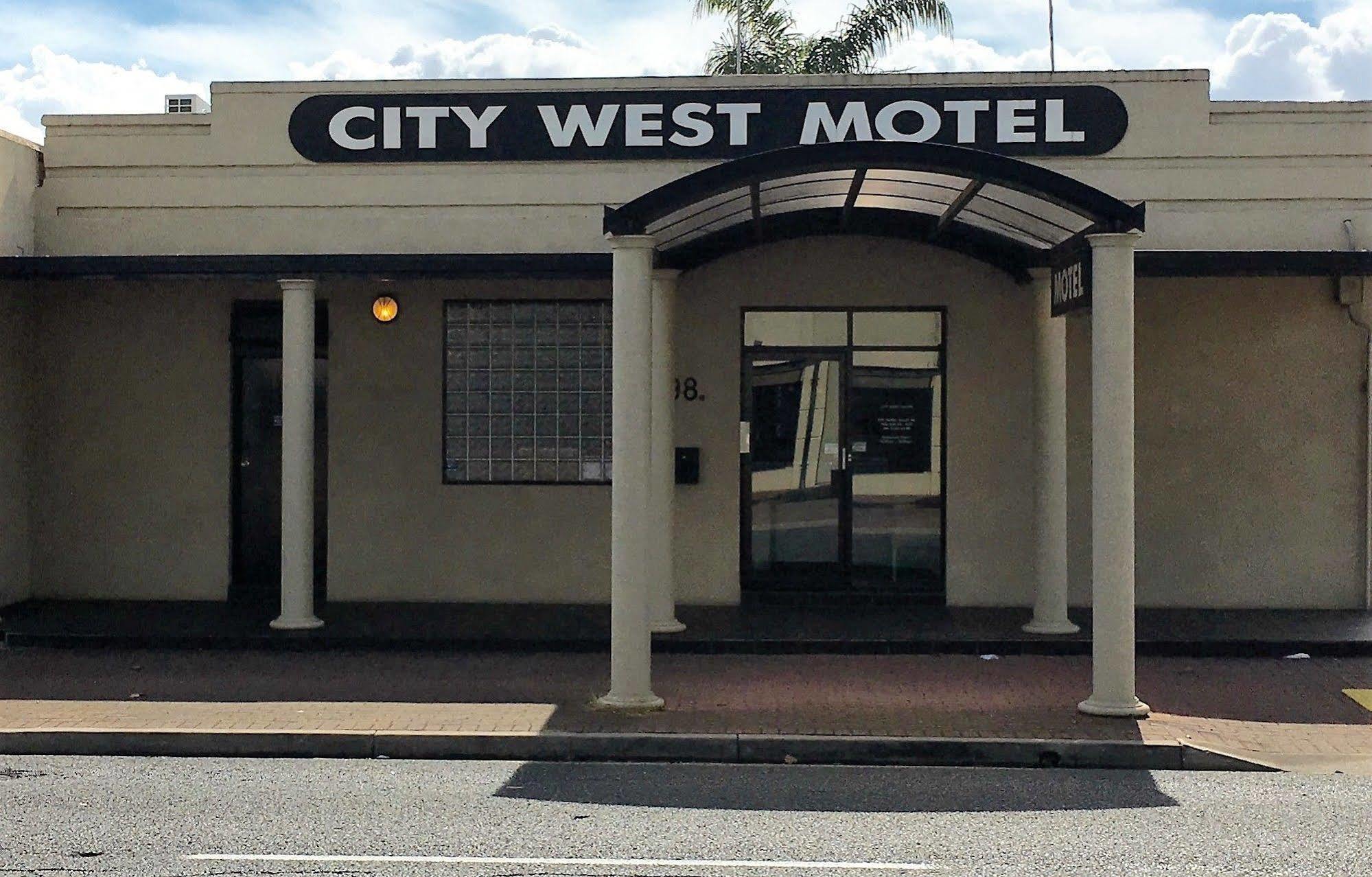 City West Motel Adelaide Exterior photo